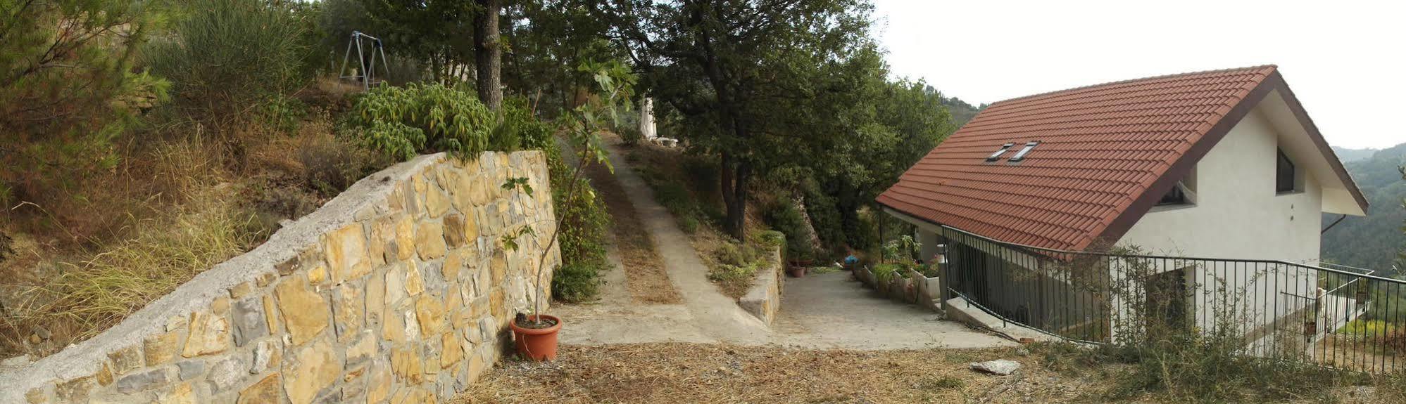 B&B L'Intrigante Seborga Exterior foto